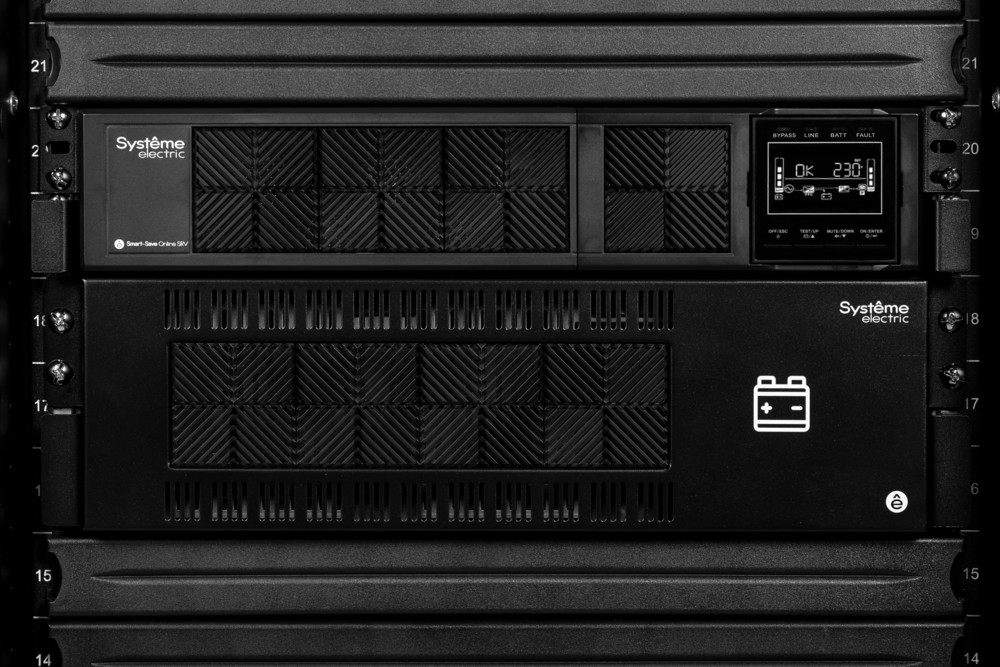 Внеш комплект батарей для ИБП Systeme Electric Smart-Save Online 240В СВК RT 3U
